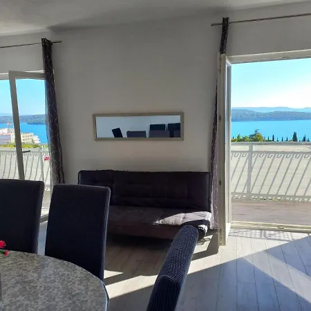 Marica Apartment *