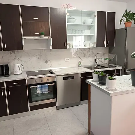 Apartament Marica *