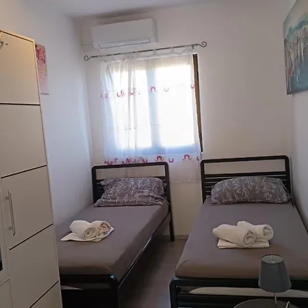 Apartament Marica *